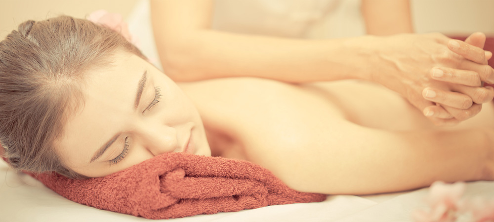Lomi Lomi massage technique